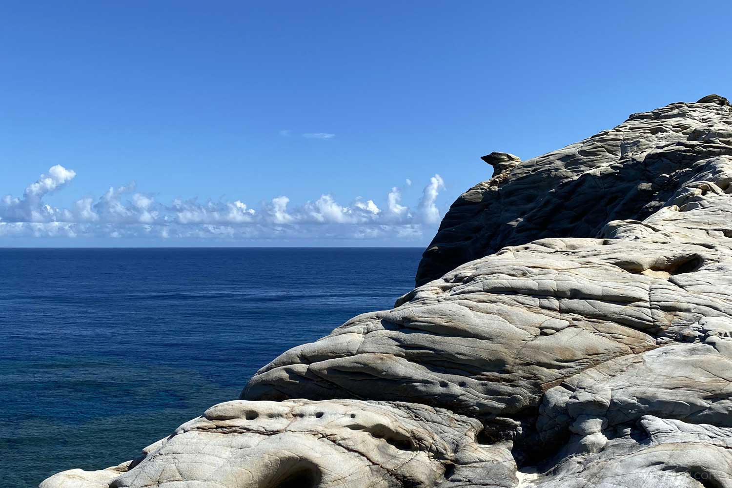 阿波連岬の岩